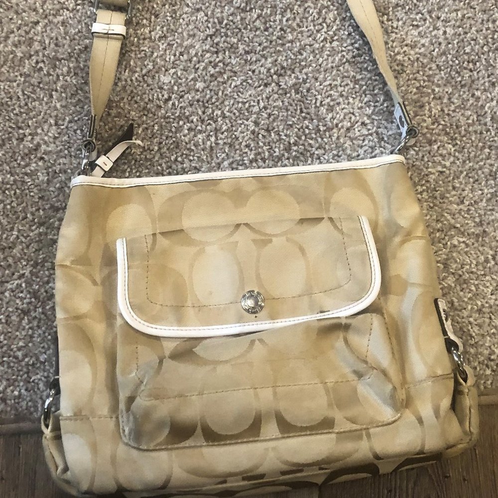 Coach Signature Crossbody  Tan with purple inside